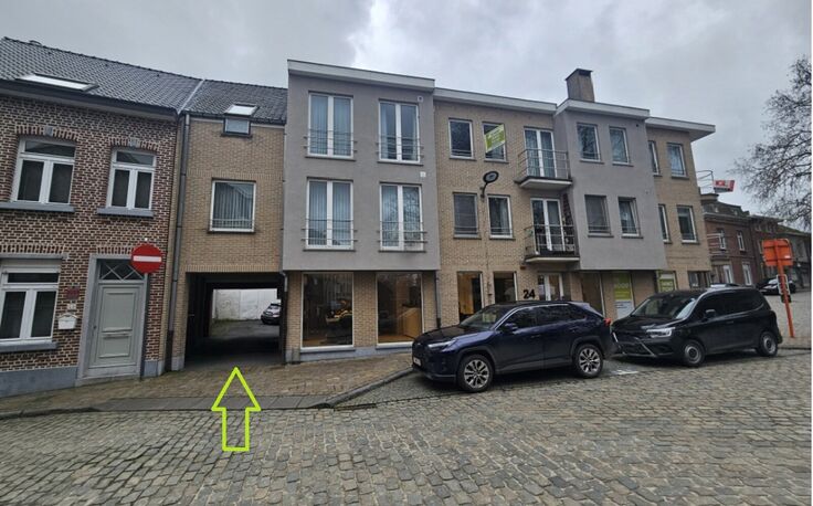 Garage + berging te koop in Sint-Pieters-Leeuw