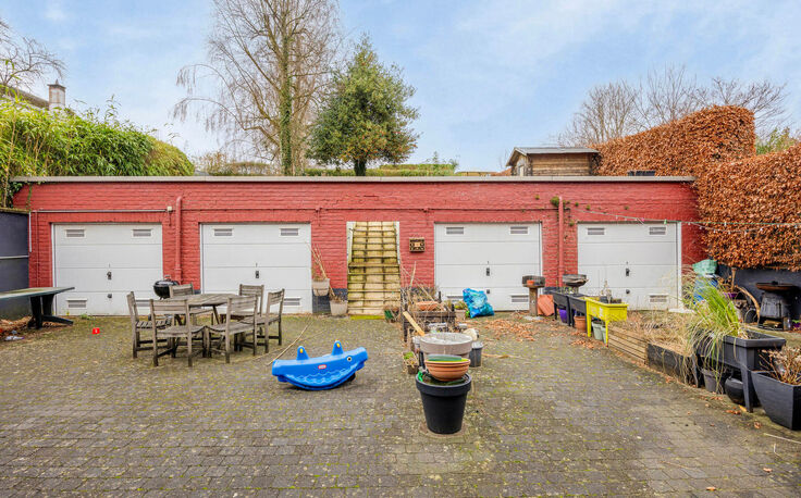 Garage (ferme) à vendre à Linkebeek