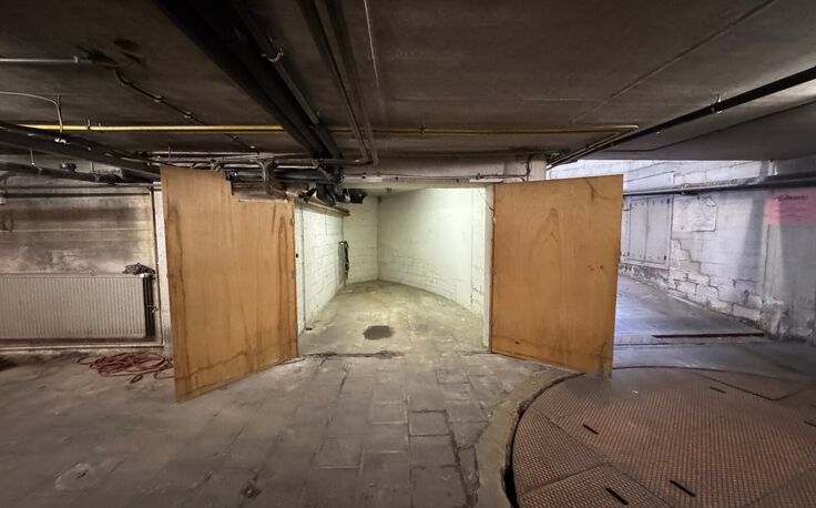Gesloten garagebox te koop in Anderlecht