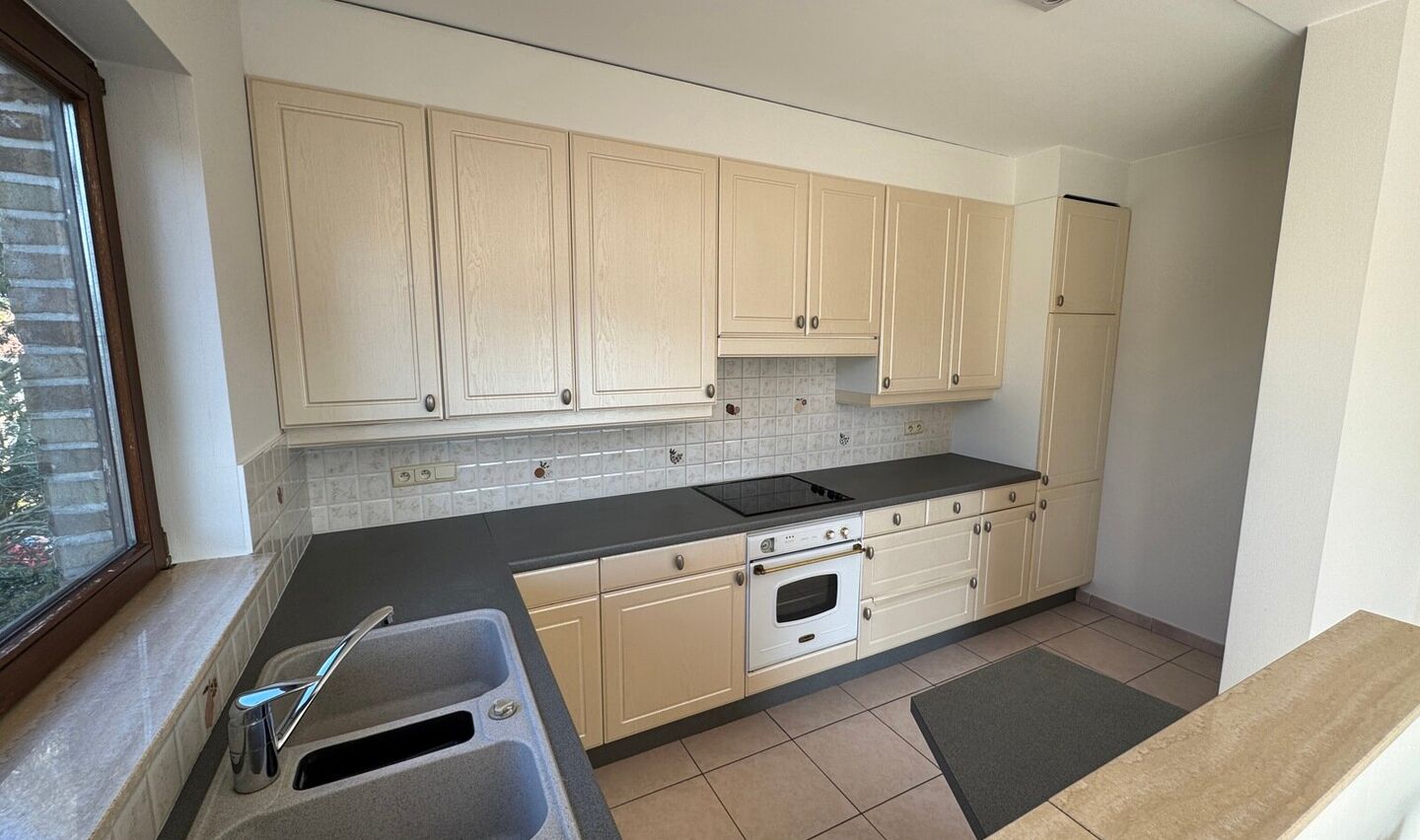 Appartement te huur in Sint-Pieters-Leeuw