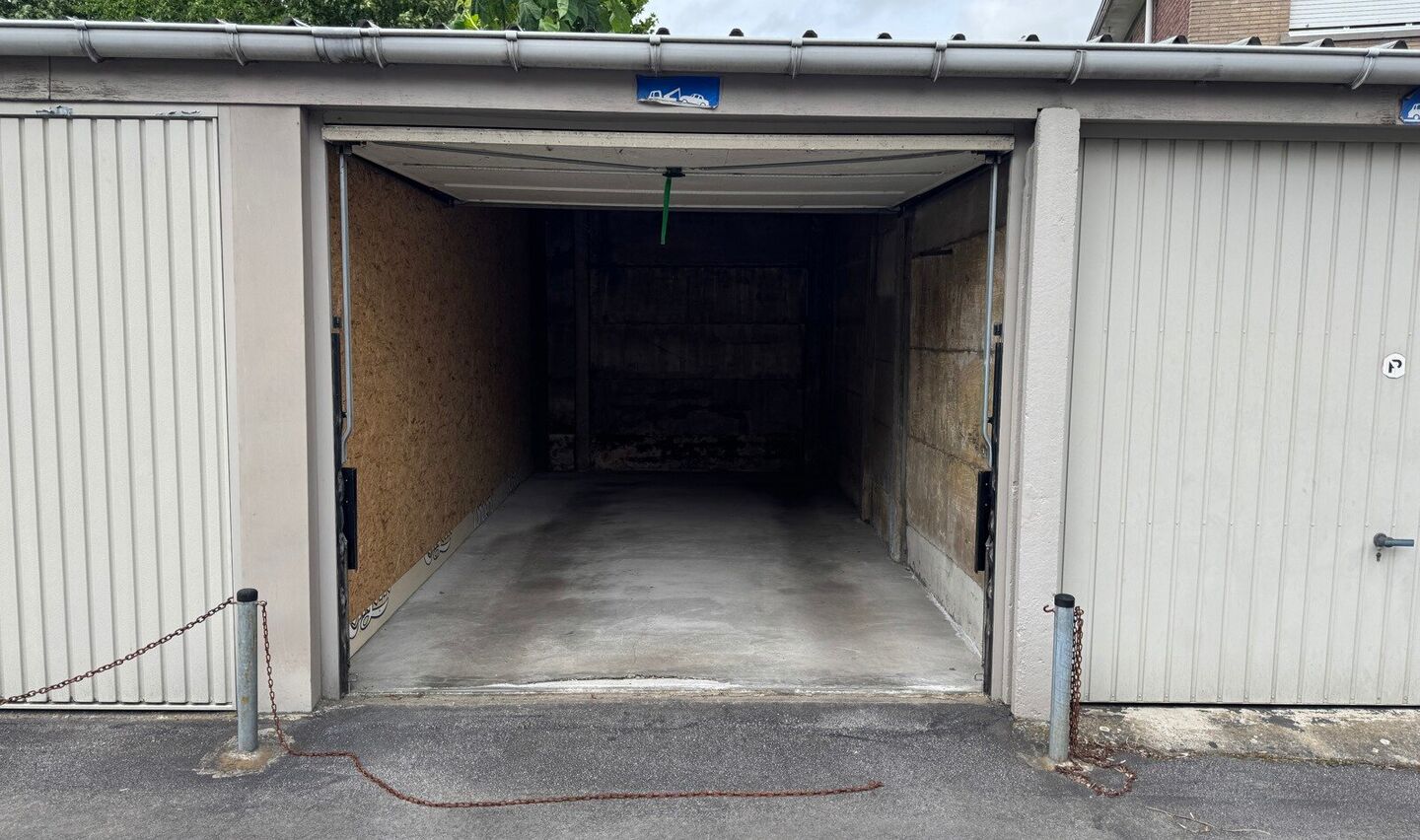 Garage (ferme) &agrave; louer &agrave; Sint-Pieters-Leeuw