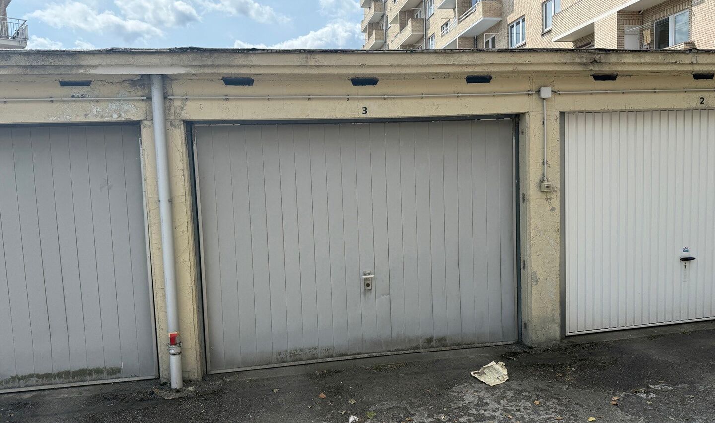 Gesloten garagebox te koop in Vorst