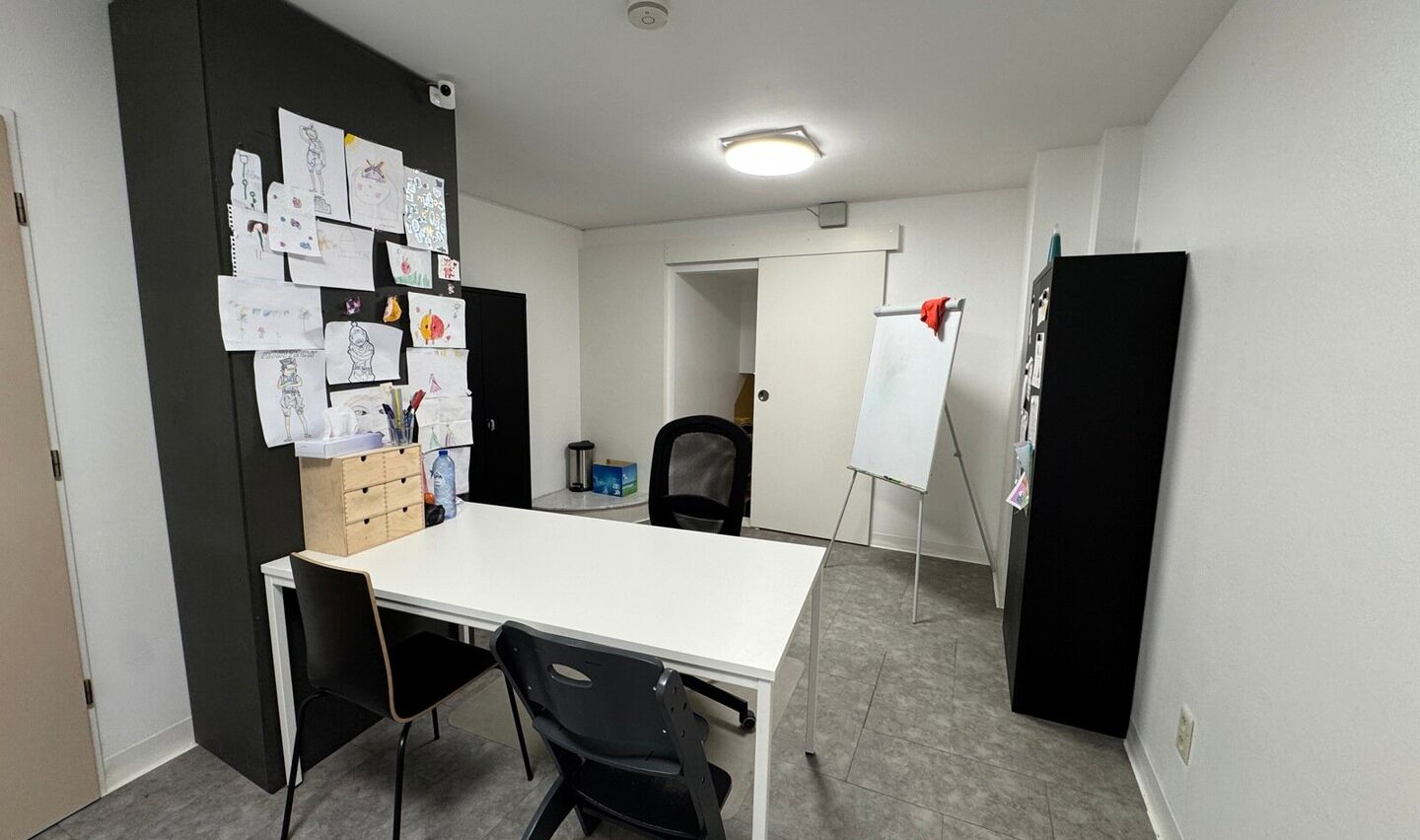 Kantoor te huur in Sint-Pieters-Leeuw