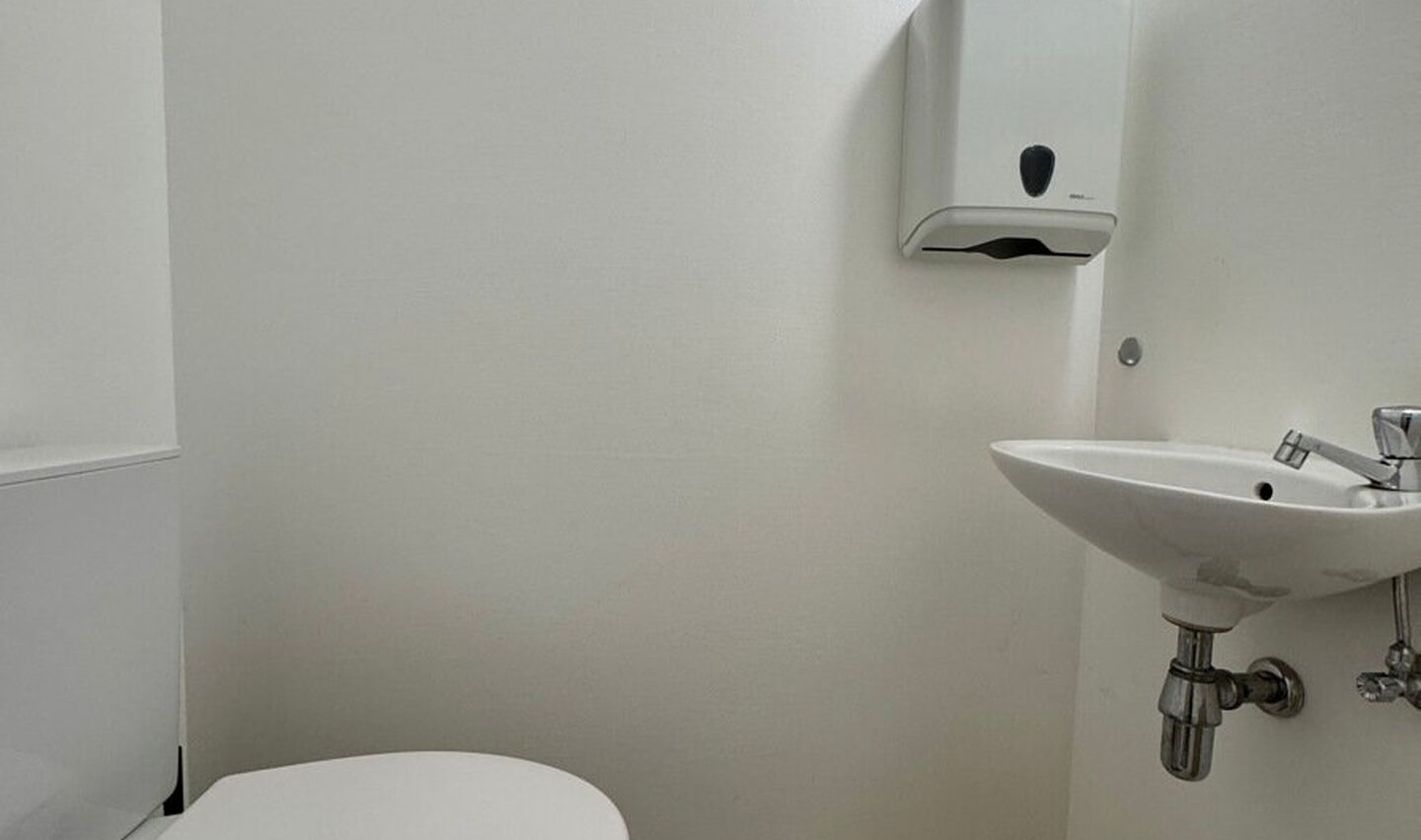 Kantoor te huur in Sint-Pieters-Leeuw