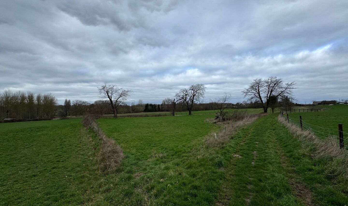 Landbouwgrond te koop in Sint-Pieters-Leeuw