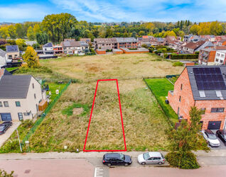 Bouwgrond te koop in Sint-Pieters-Leeuw