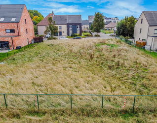 Bouwgrond te koop in Sint-Pieters-Leeuw