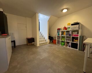 Bureaux &agrave; louer &agrave; Sint-Pieters-Leeuw