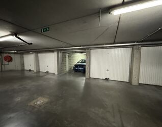 Garage (ferme) à vendre à Sint-Jans-Molenbeek