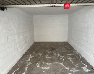 Garage (ferme) à vendre à Vorst