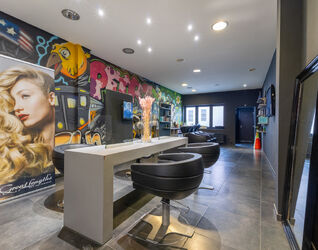 Individuele handelszaak te huur in Halle