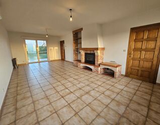 Maison &agrave; louer &agrave; Sint-Pieters-Leeuw